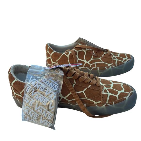NWT Vans Vault Old Skool Giraffe Skate Shoe Sneaker Mens Size 8.5 Womens Size 10 - Picture 2 of 9